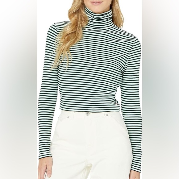 Levi’s Moon Ribbed Crop Turtleneck - Picture 1 of 5